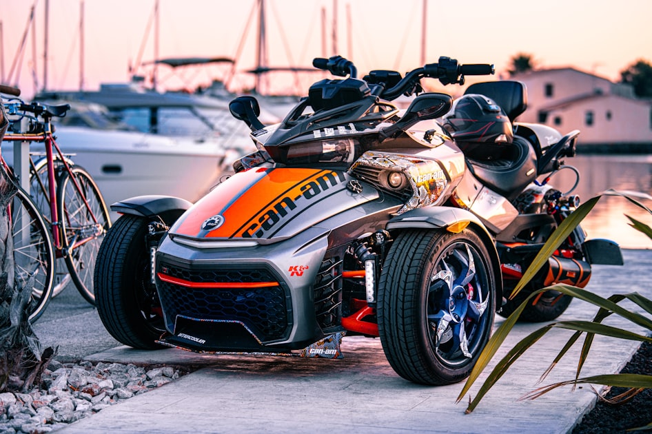 Join the Spyder Riders Club